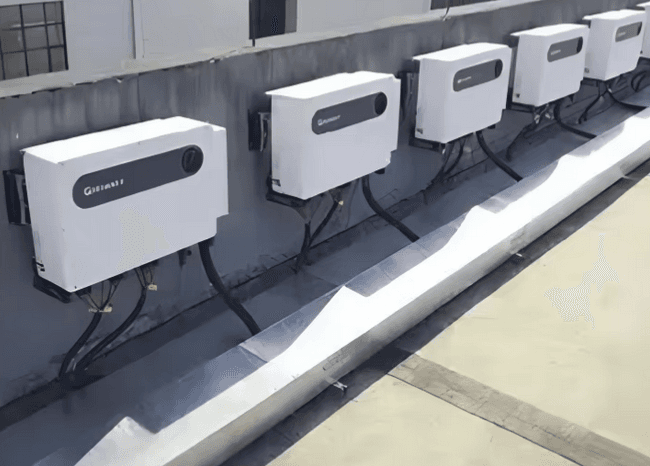 اینورتر متصل به شبکه Growatt مدل MAX 100KTL3-X LV ظرفیت 100 کیلووات سه فاز - 4