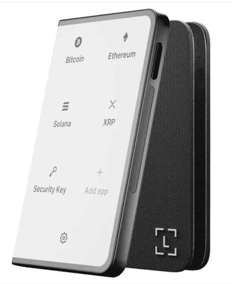 کیف پول سخت‌افزاری لمسی با نمایشگر مدل Ledger Stax